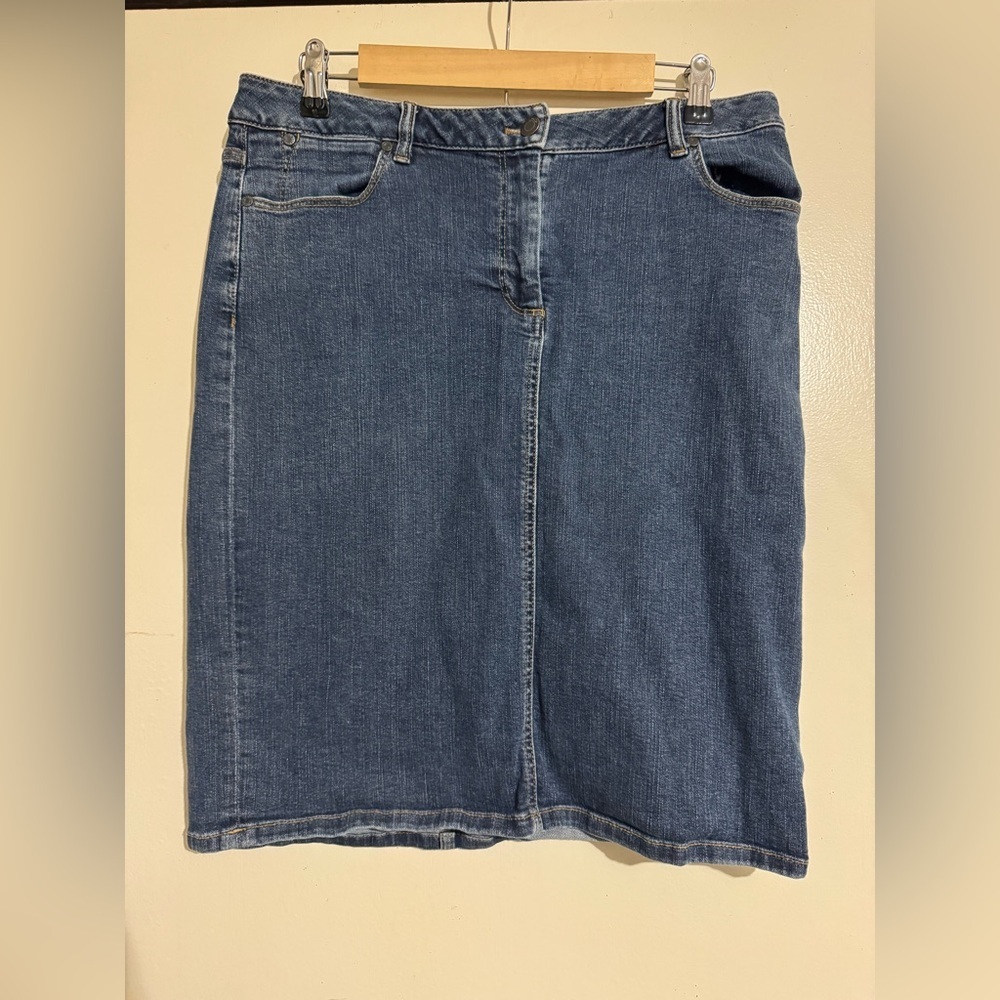 Talbots Size 12 denim skirt